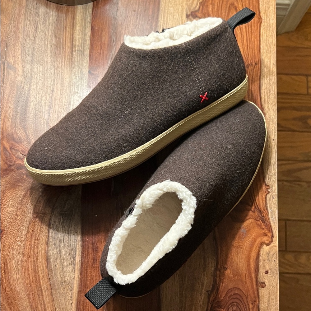 Cozy Brown Ankle Booties with Cream Lining
